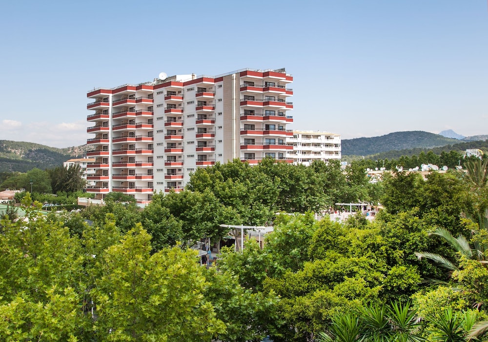 Sol Y Vera Apartments 1/49
