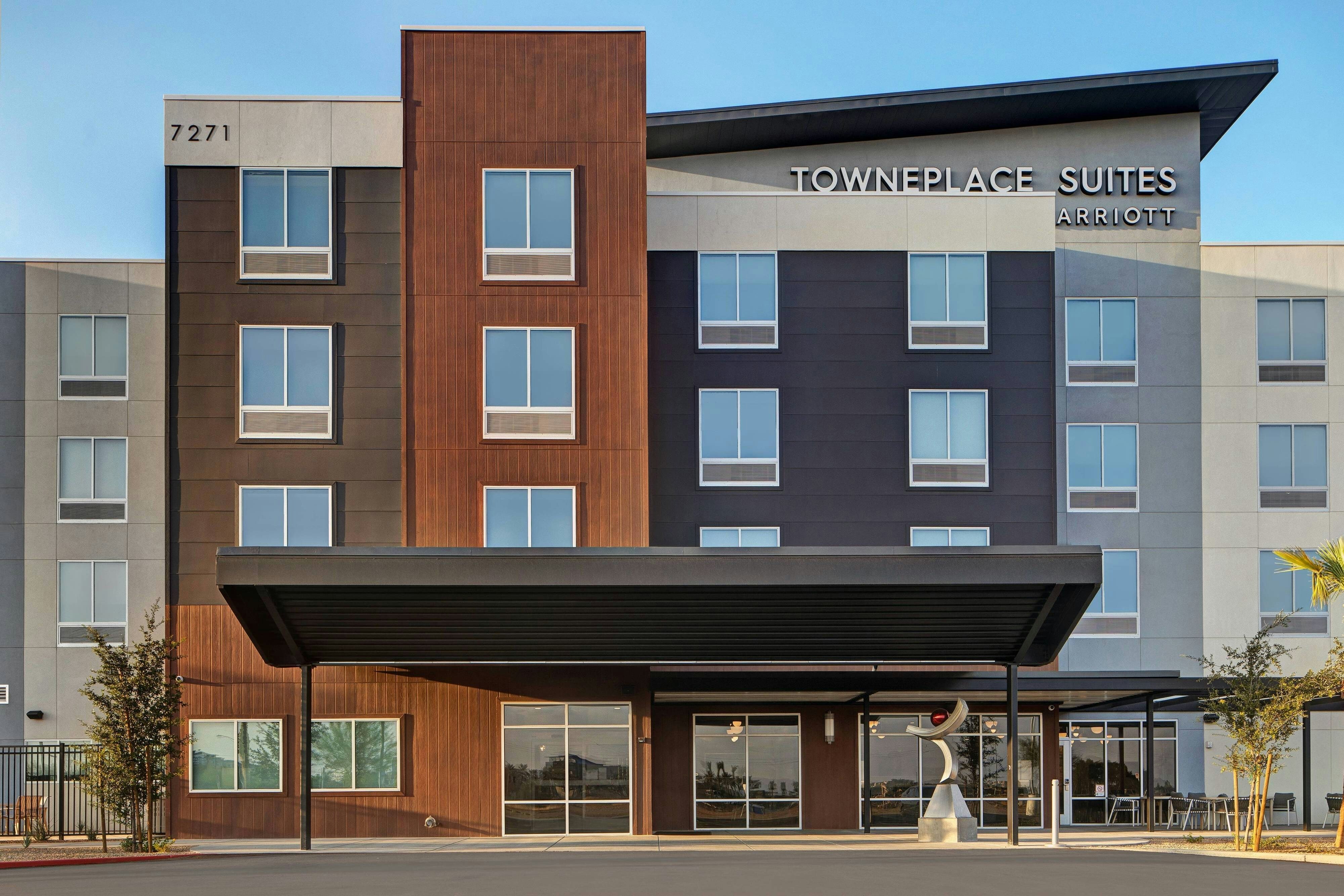 TownePlace Suites by Marriott Phoenix Glendale Sports & Entertainment District 3/26