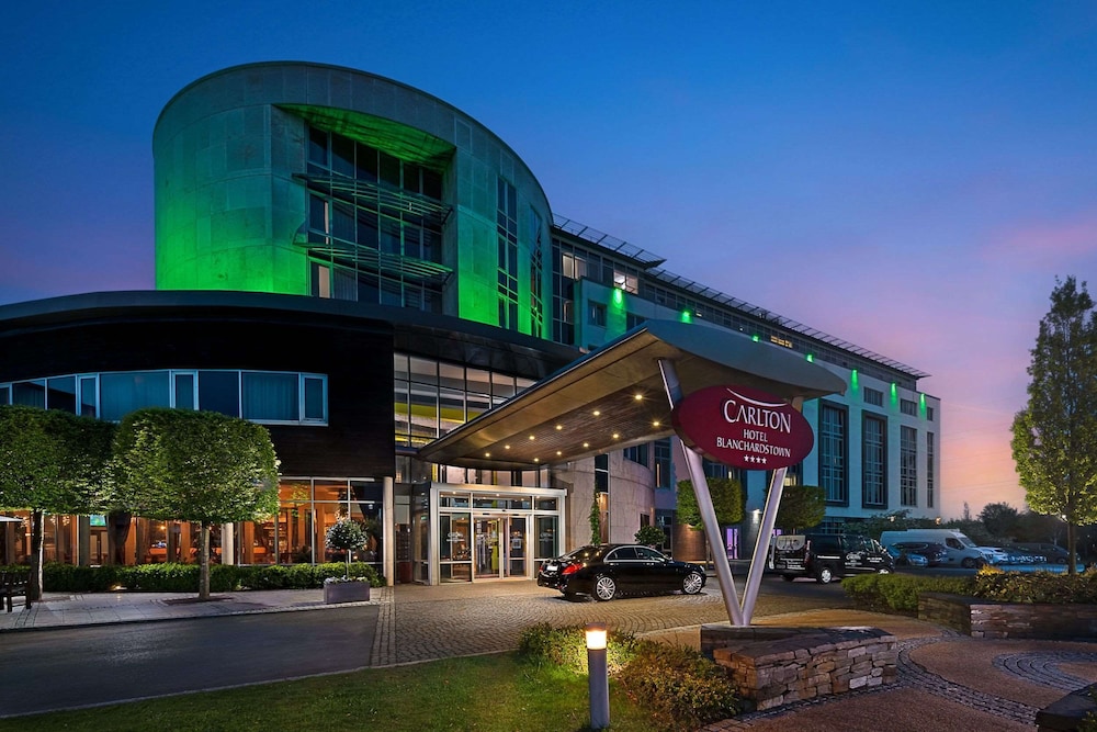 Carlton Hotel Blanchardstown 5/49