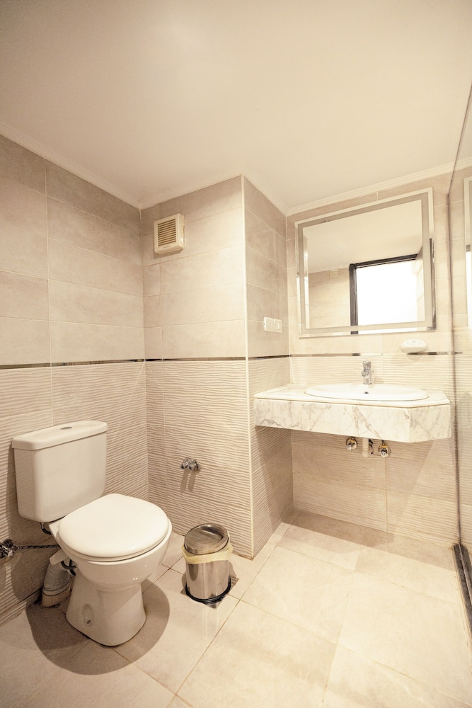 Mar Charbel Hotel 55/55
