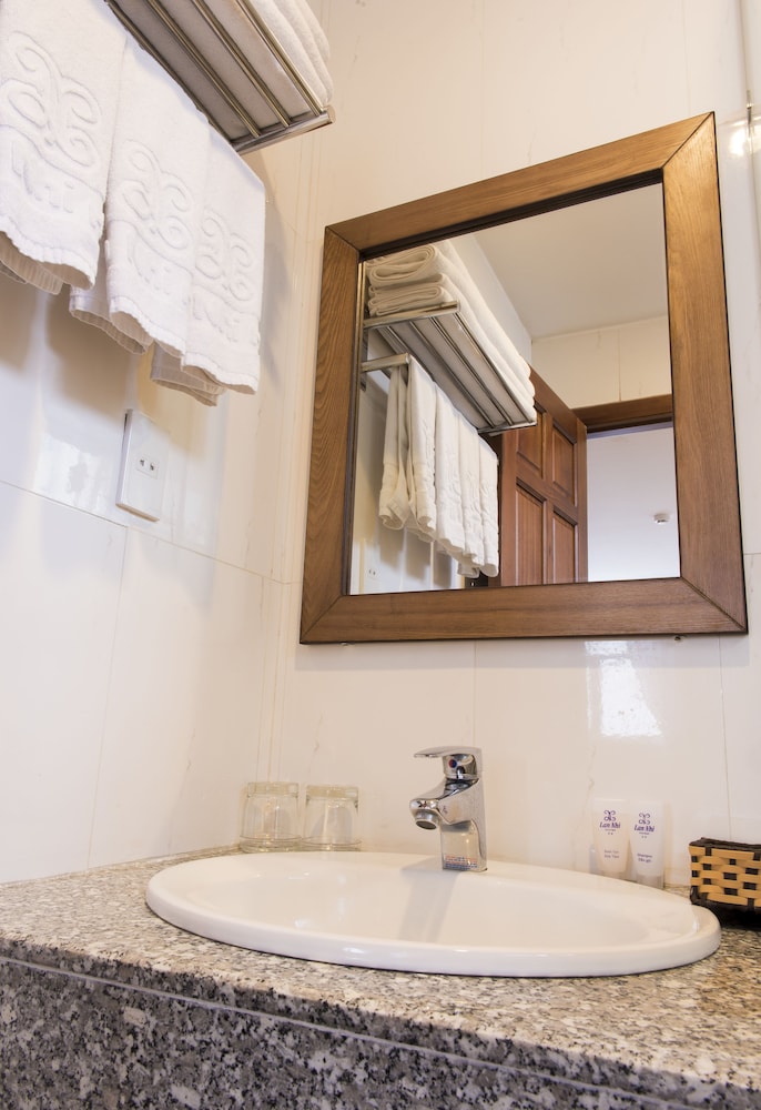 Lan Nhi Hotel 36/54