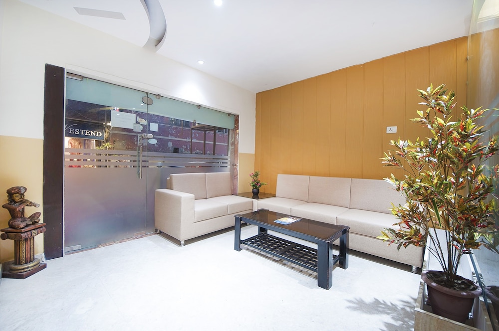 HOTEL APRA INTERNATIONAL 25/34