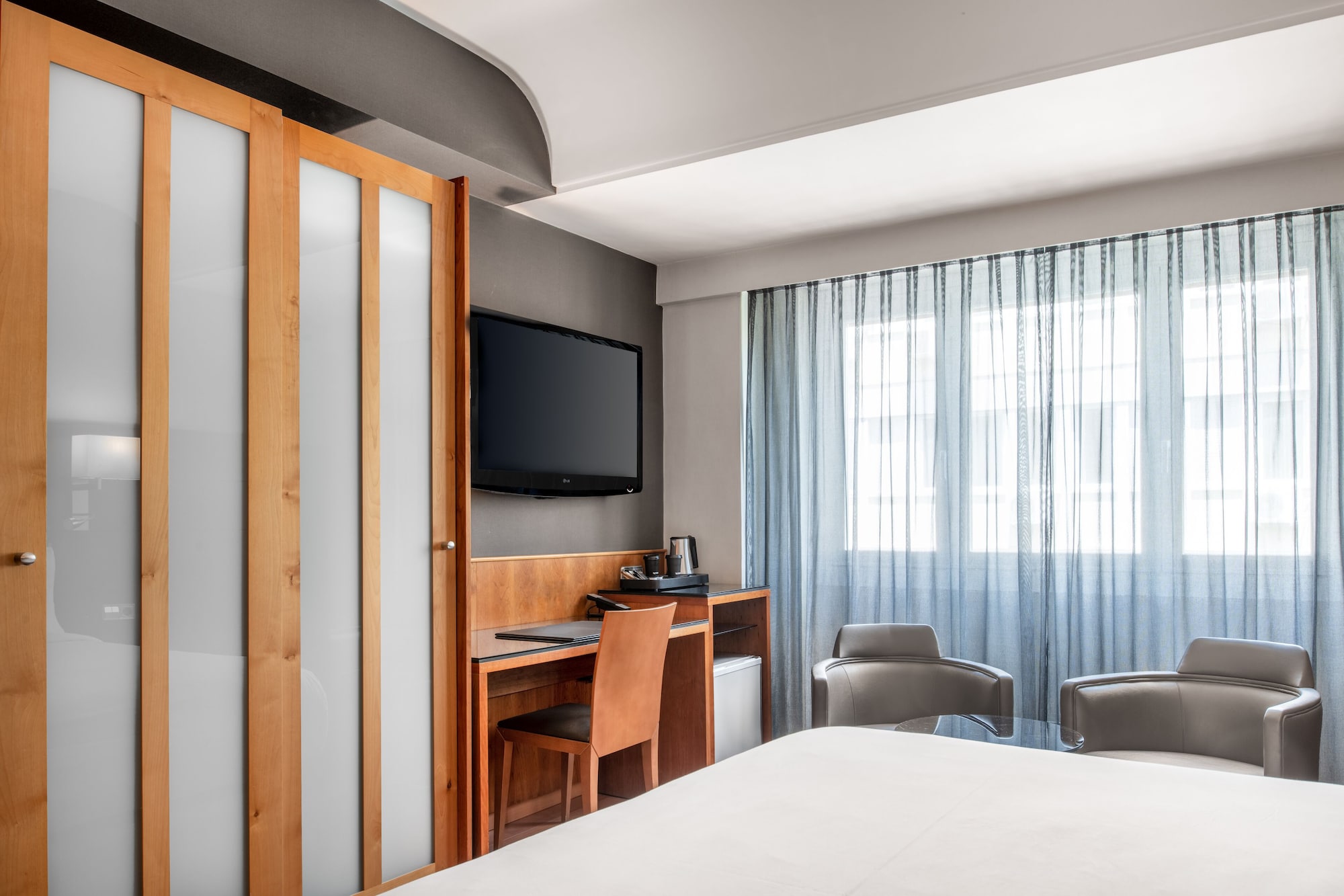 Plus, Standard, King Bed، AC Hotel Carlton Madrid by Marriott 7/11