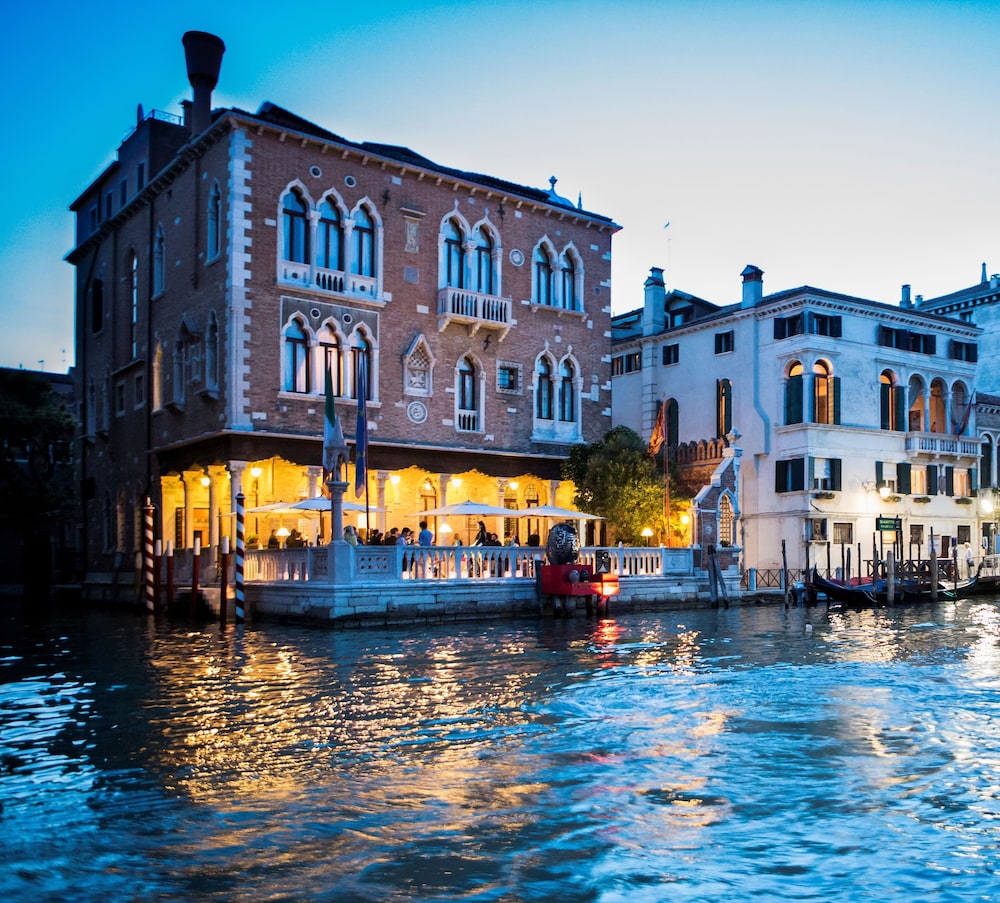 Palazzo Stern Hotel 84/88