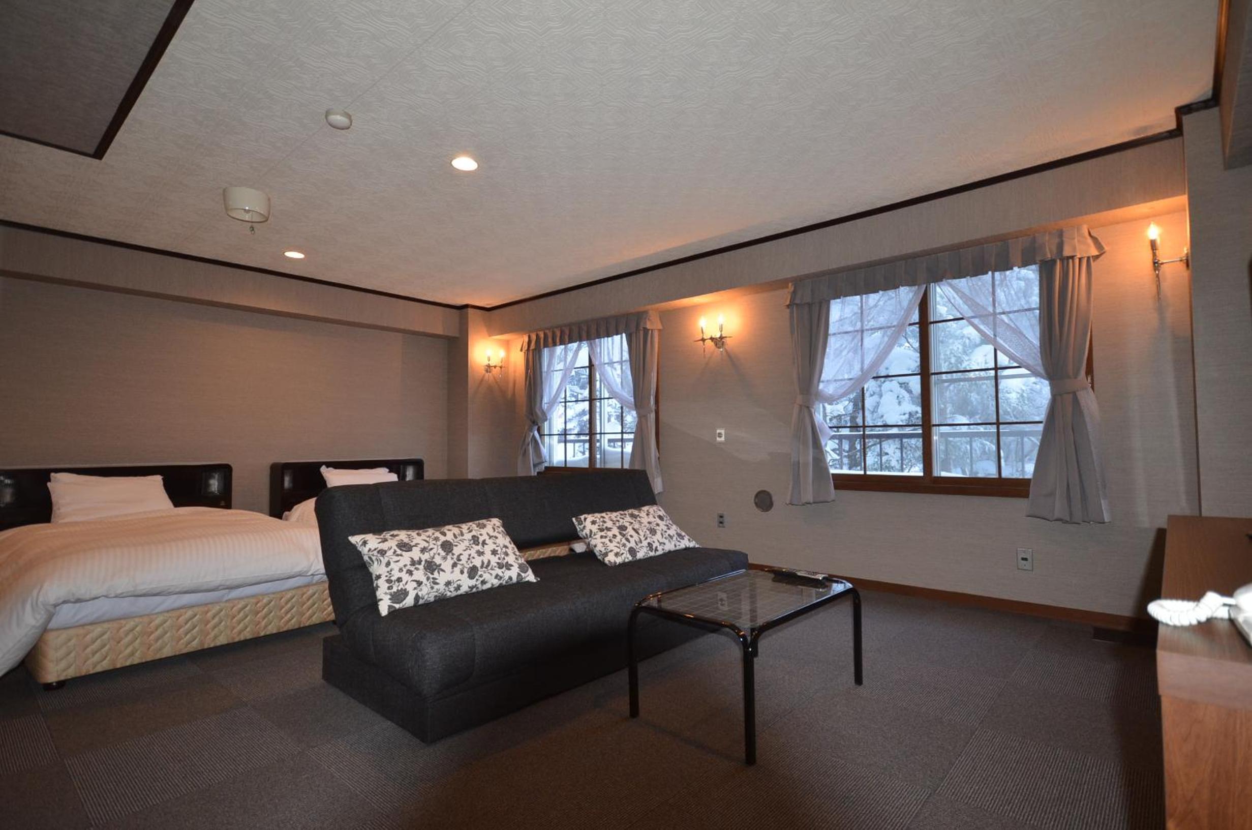 Shiga Palace Hotel 11/50