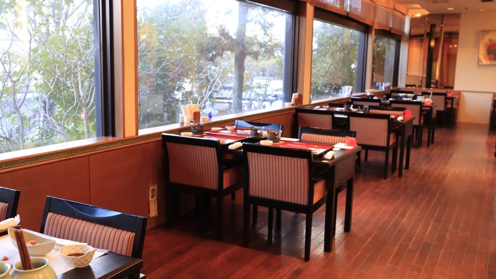 NARA PARK HOTEL 33/50