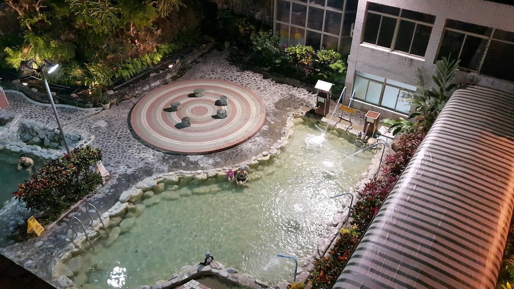 Yi-Sian Hot Spring Hotel 16/20