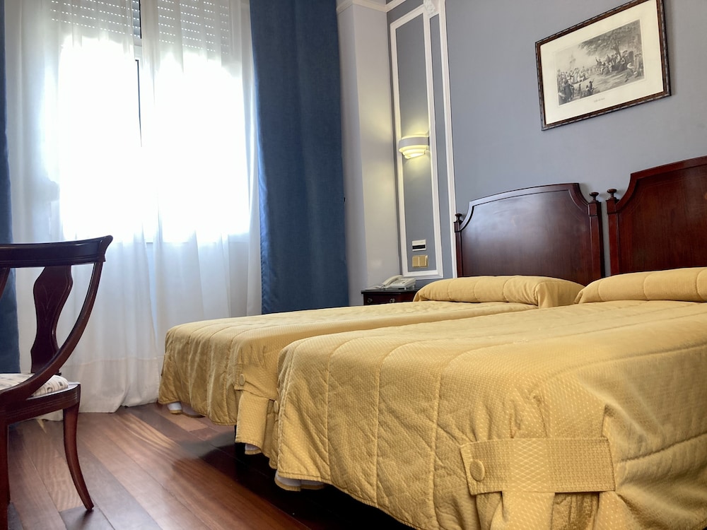 Hotel Camino de Santiago 18/50