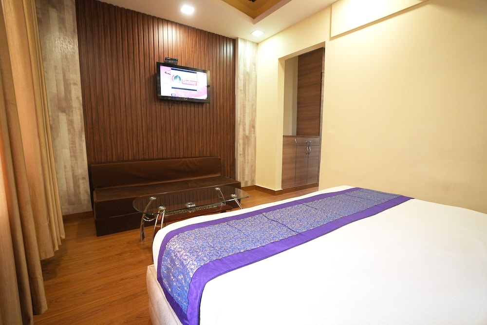 Hotel Silver Stone 41/56