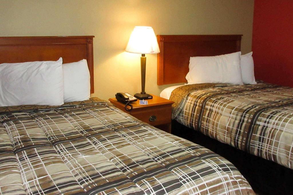 Rodeway Inn Murfreesboro Downtown photo4
