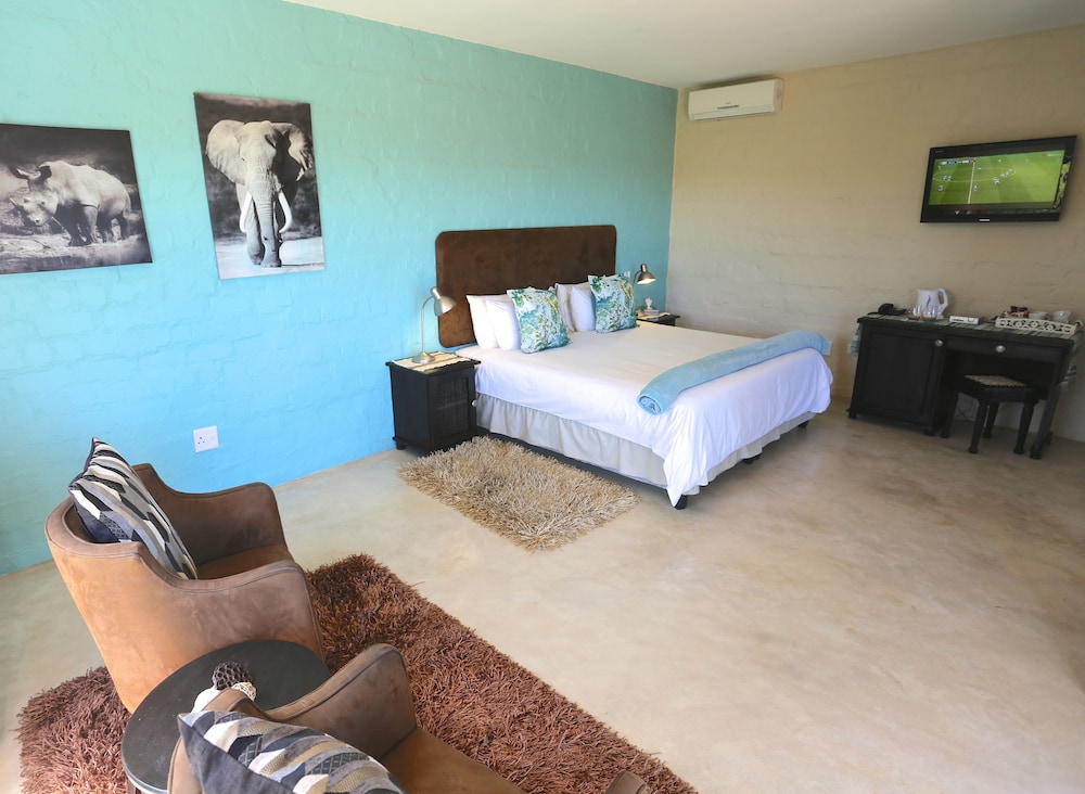 River Crossing Lodge 22/53