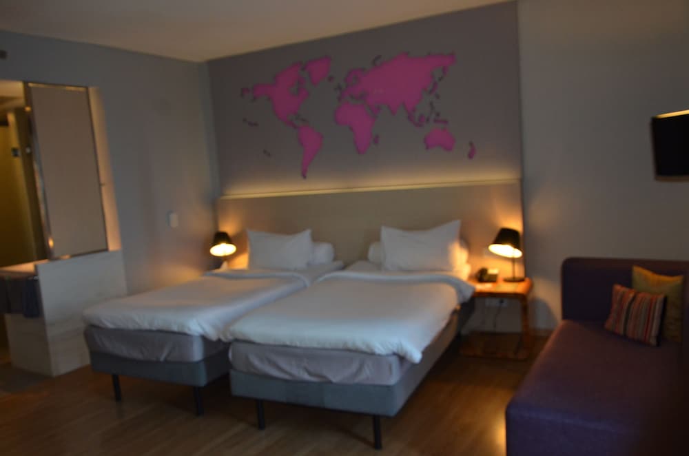Ibis Styles Jakarta Airport 28/61