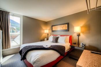 1 Bedroom, Loft, City View, Balcony