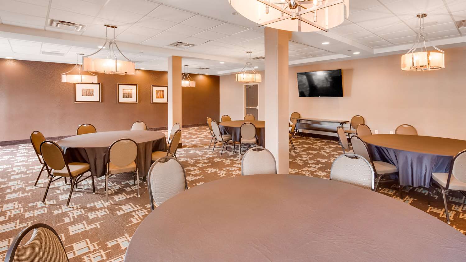 Best Western Plus Atrium Inn & Suites 11/12