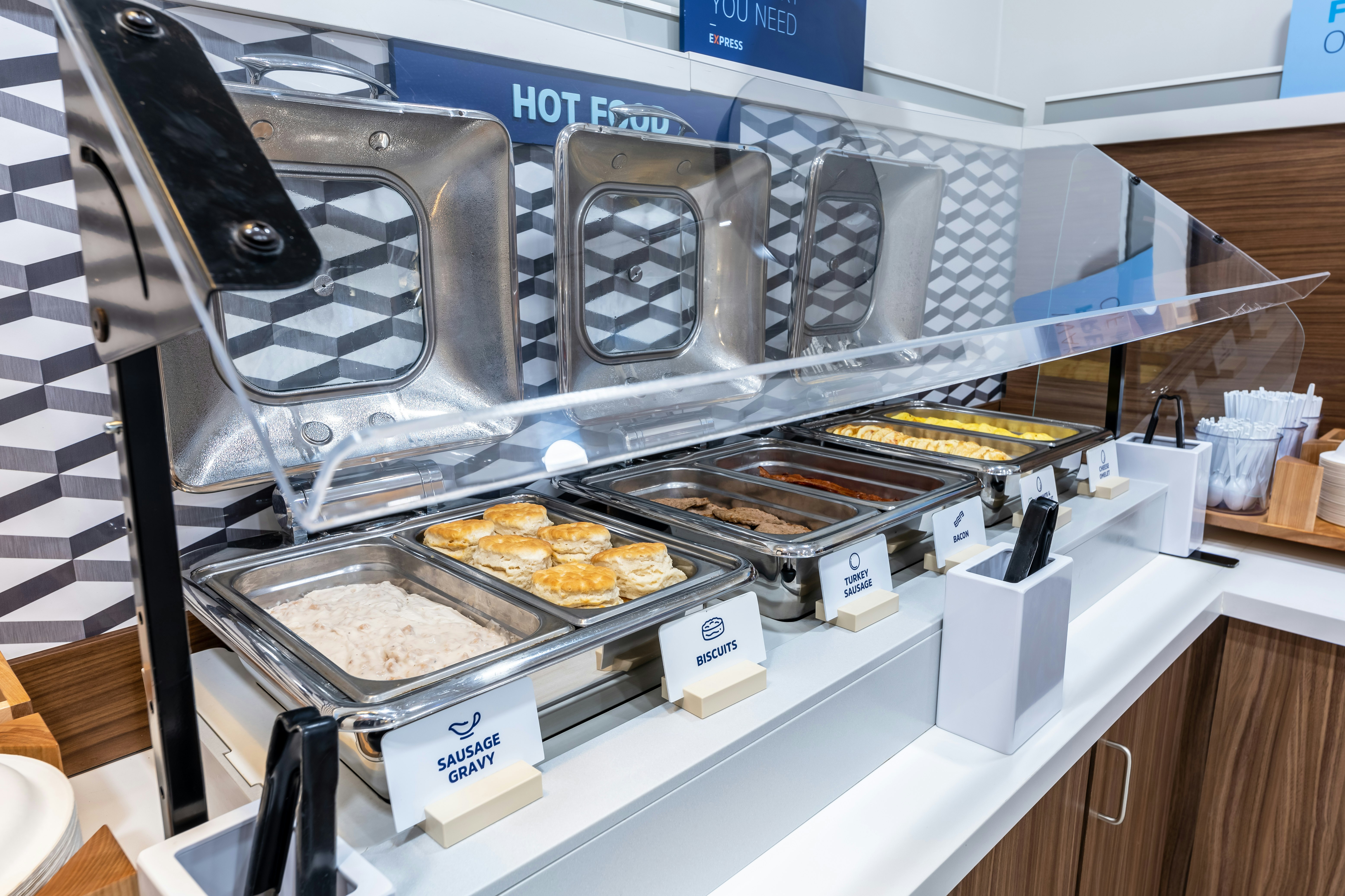 Holiday Inn Express Van Nuys 27/50