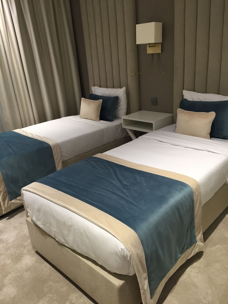 Hotel les 3 Vallees 13/37