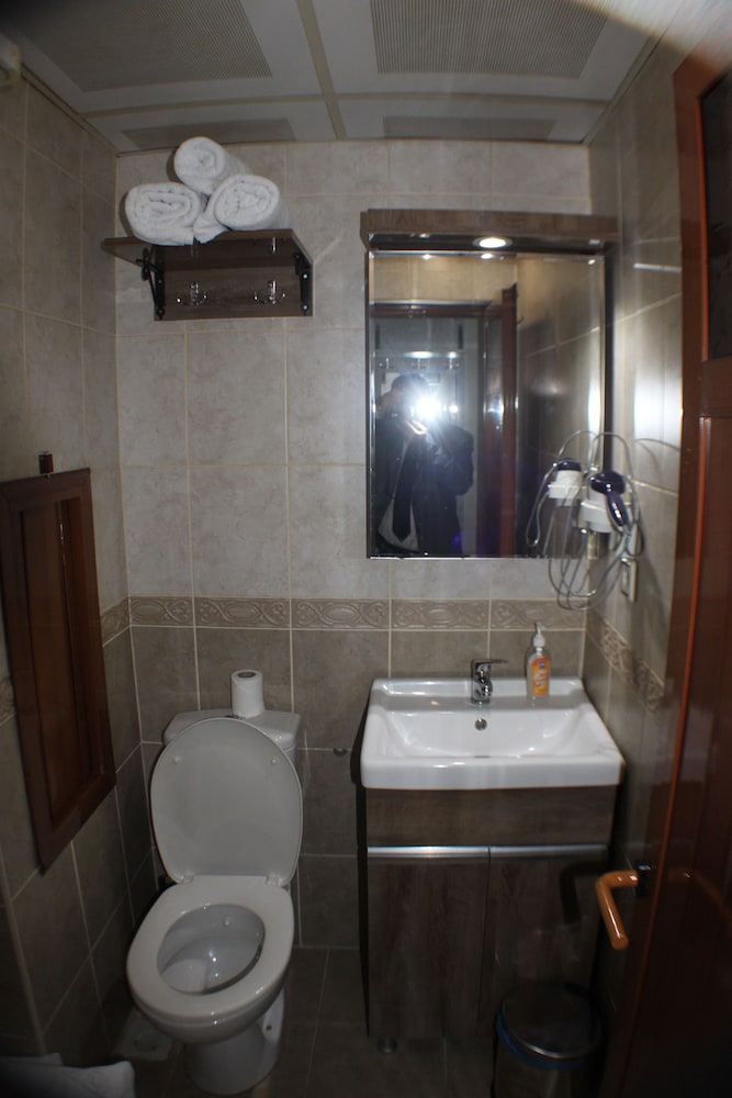 Kosk Otel 17/19