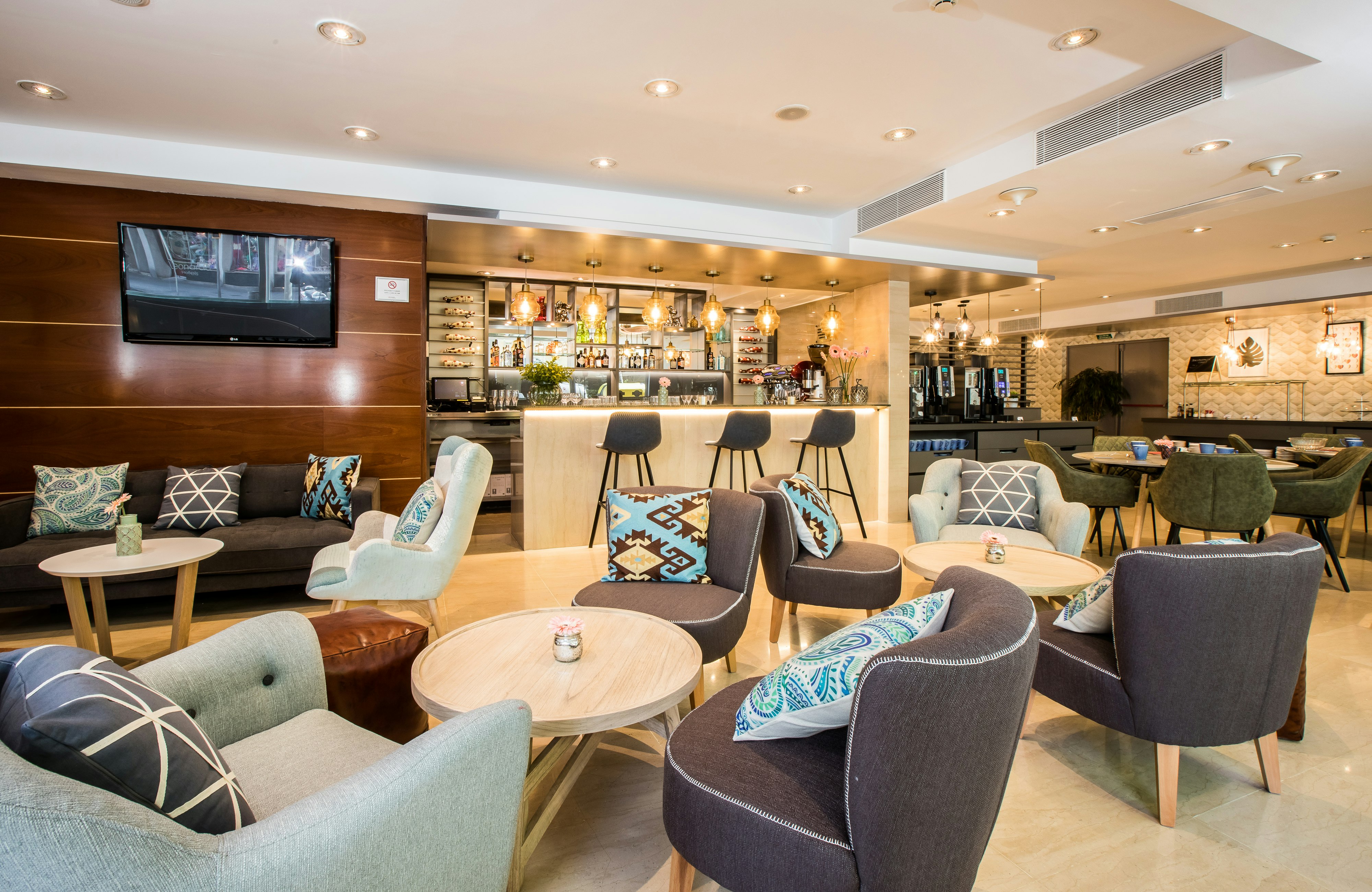 Leonardo Hotel Barcelona Gran Via 44/65
