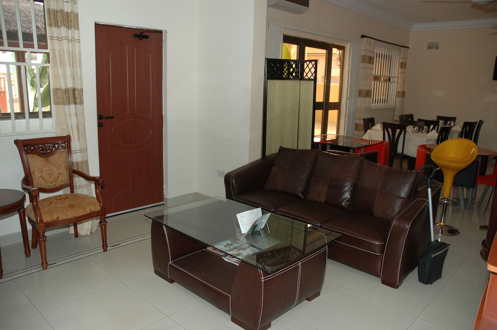 Spintex Inn 15/28