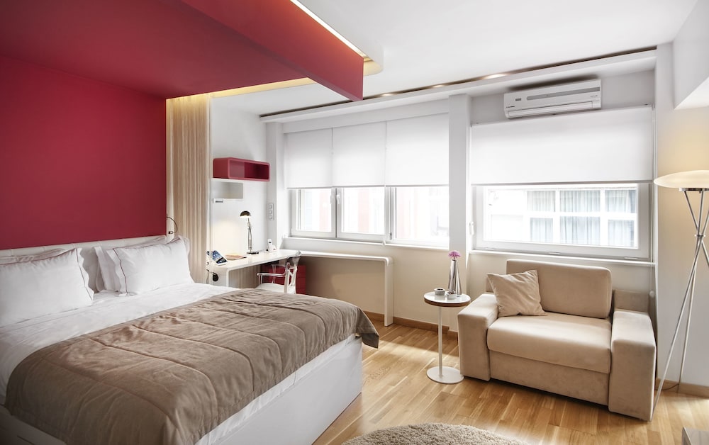 NURU ZIYA SUITES 16/82