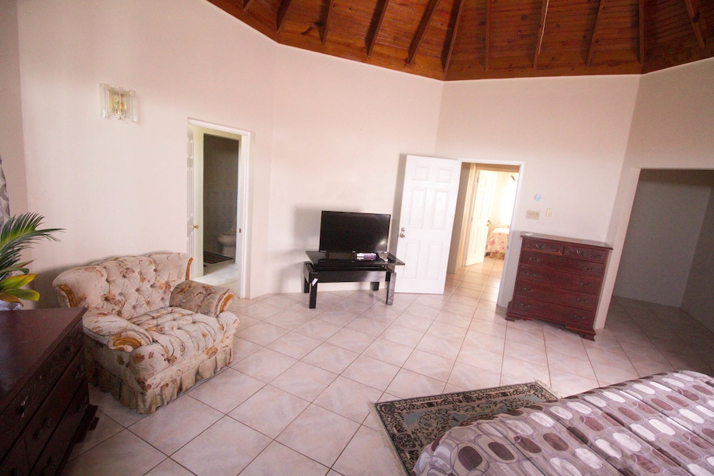 Sea View Chateau 15/25
