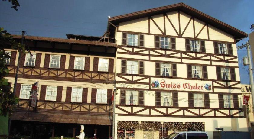 Swiss Chalet 1/32