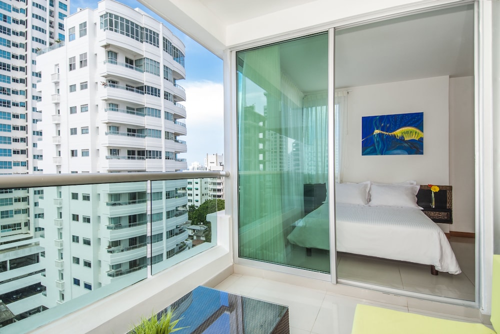 Travelers Suites Orange Cartagena 37/38