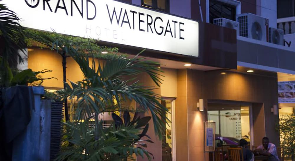 Grand Watergate Hotel 4/50