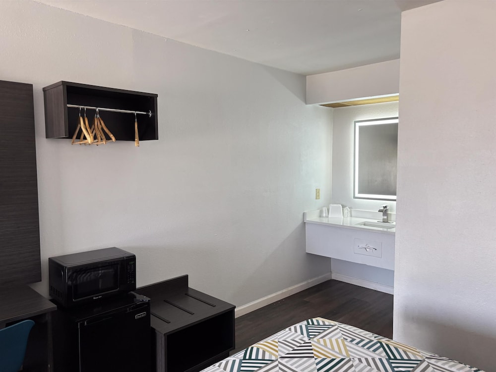 Motel6 Conway, SC 30/40