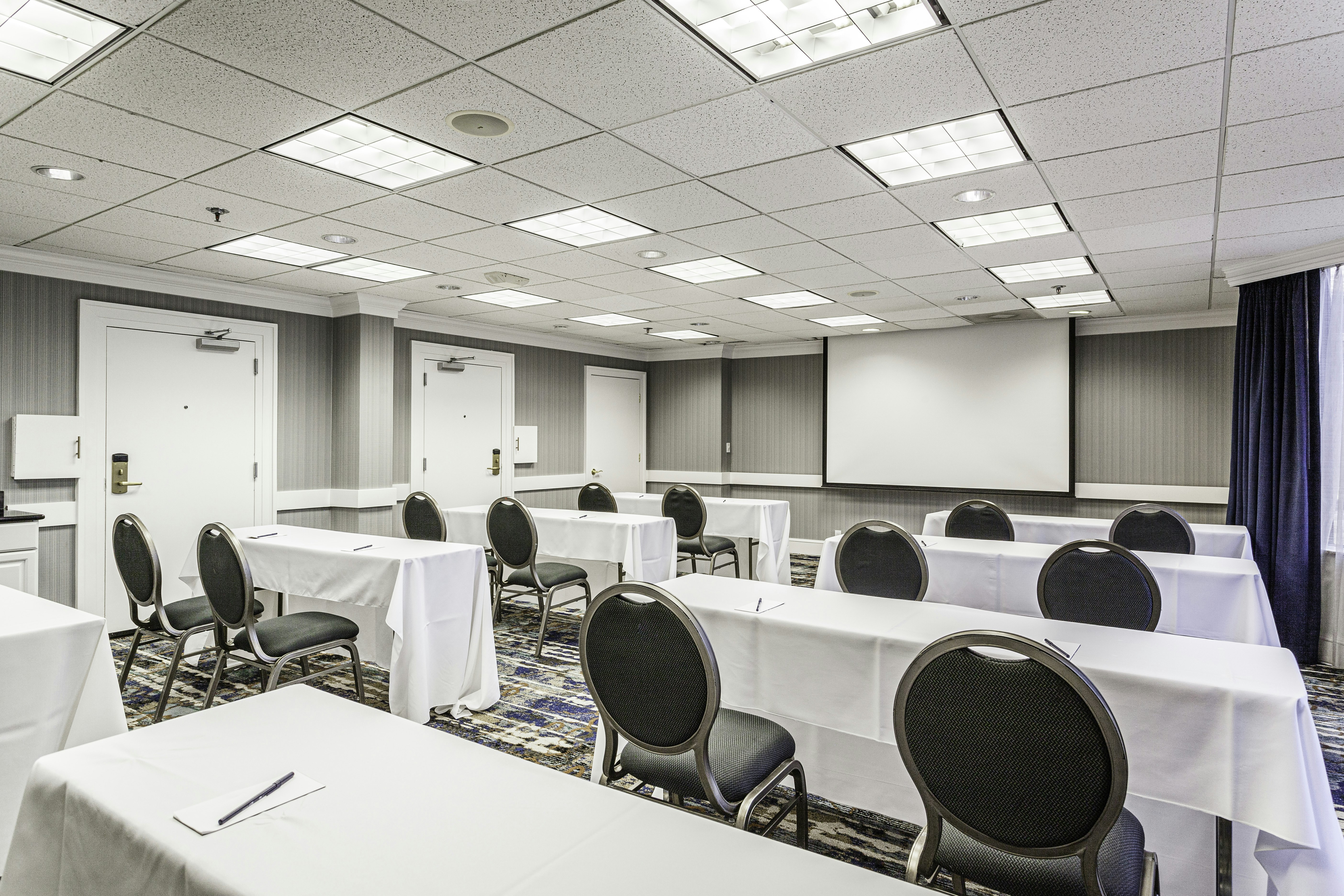 Doubletree Memphis 56/68