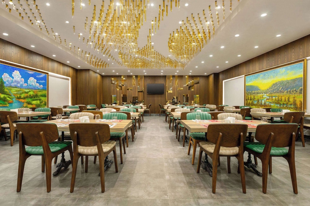 Ramada by Wyndham Istanbul Umraniye 35/50