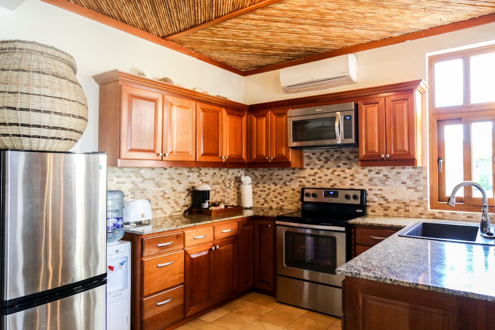 Jaguar Reef Lodge And Spa 24/73