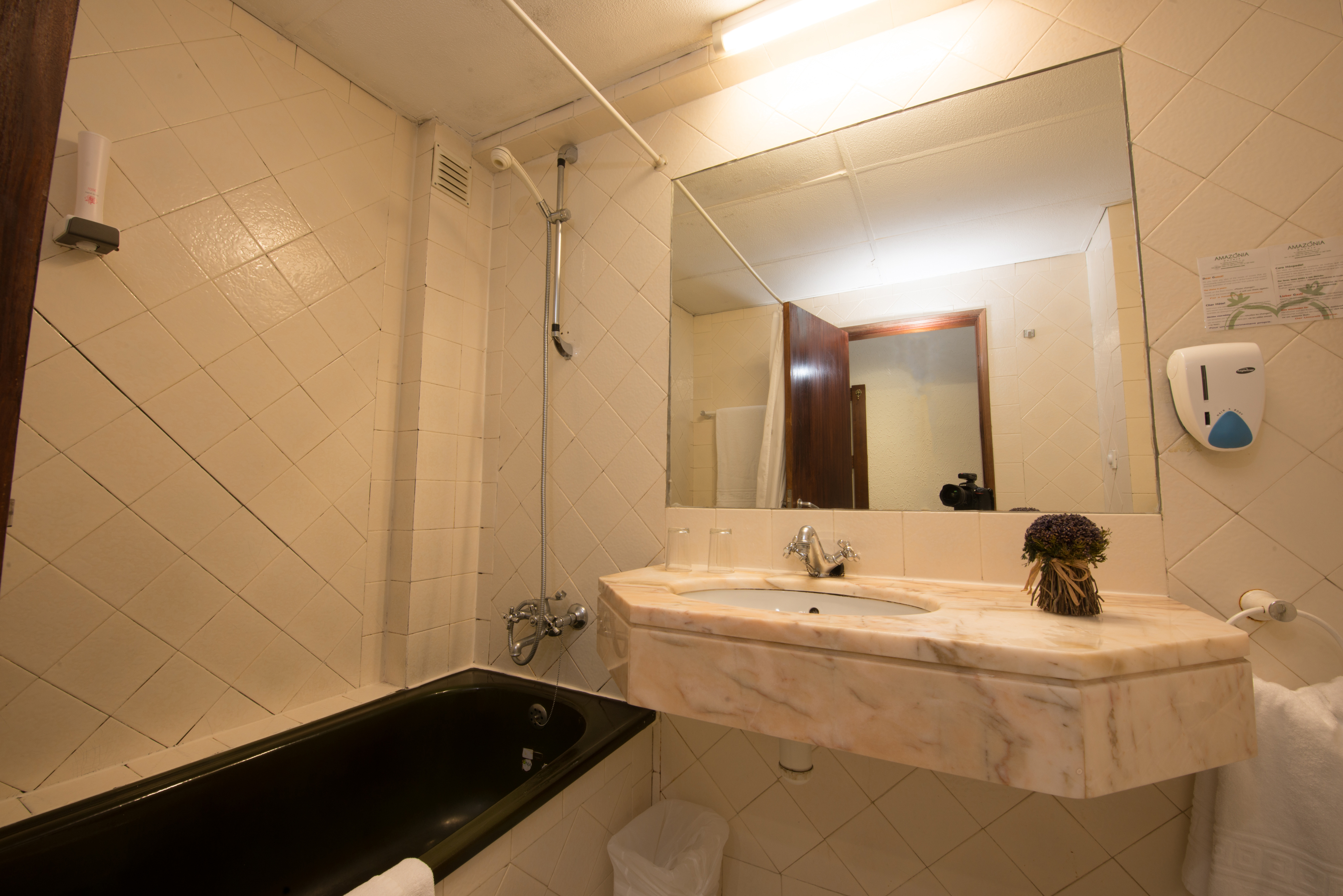 غرفة عائلية بسرير كوين وسريرين منفصلين، Amazonia Lisboa Hotel 9/9