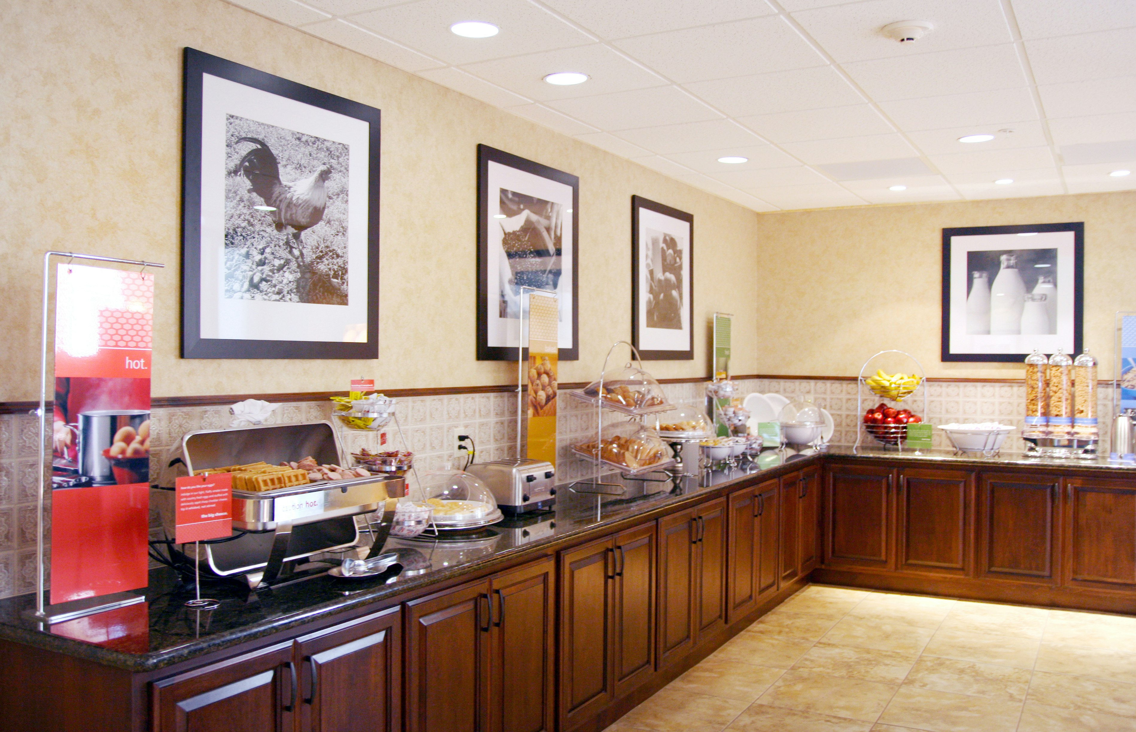 Hampton Inn Suites Lodi 17/65