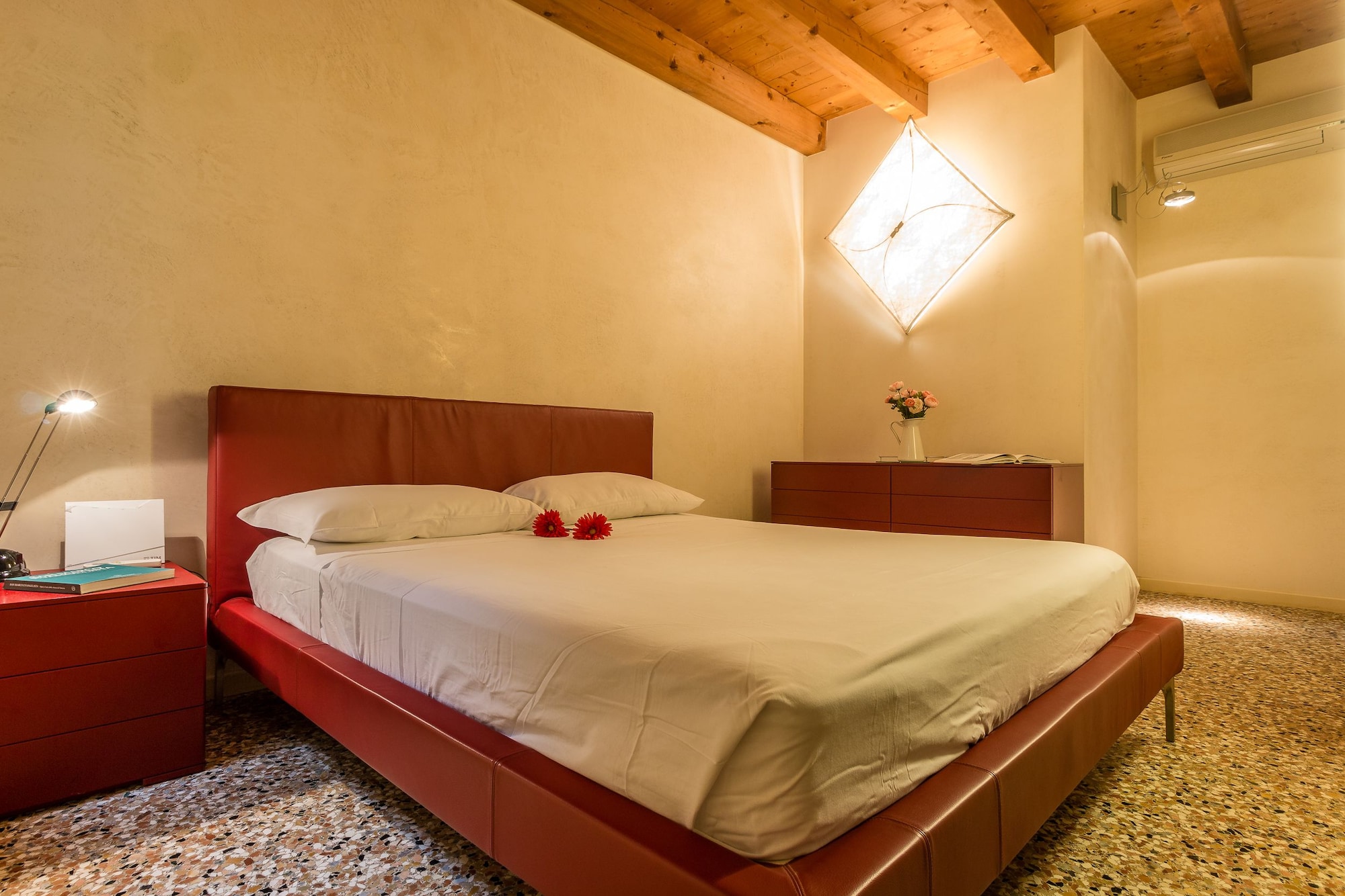 3 Bedrooms, Apartment, 1 Queen and 3 Single Beds