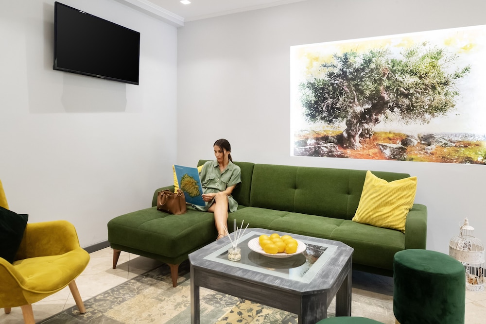 Hotel Sirines 34/50