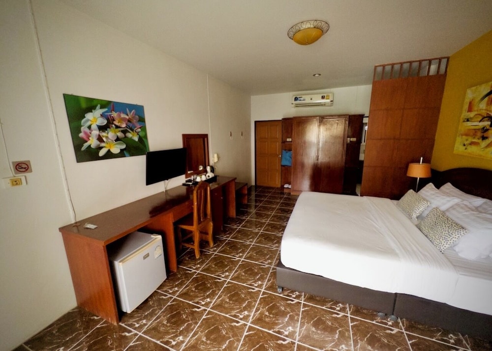 COMFORT, DOUBLE BED