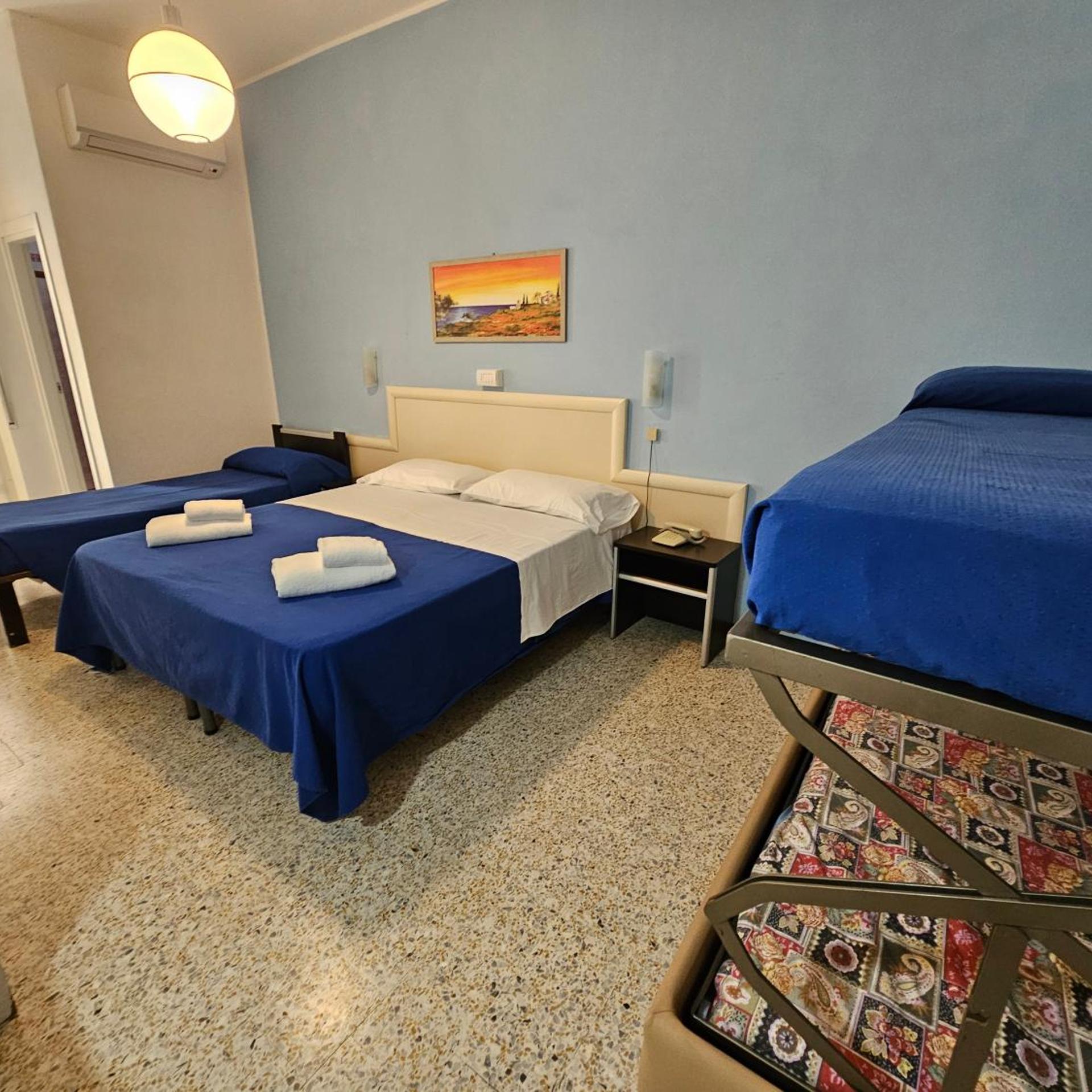 Hotel Riviera 9/37