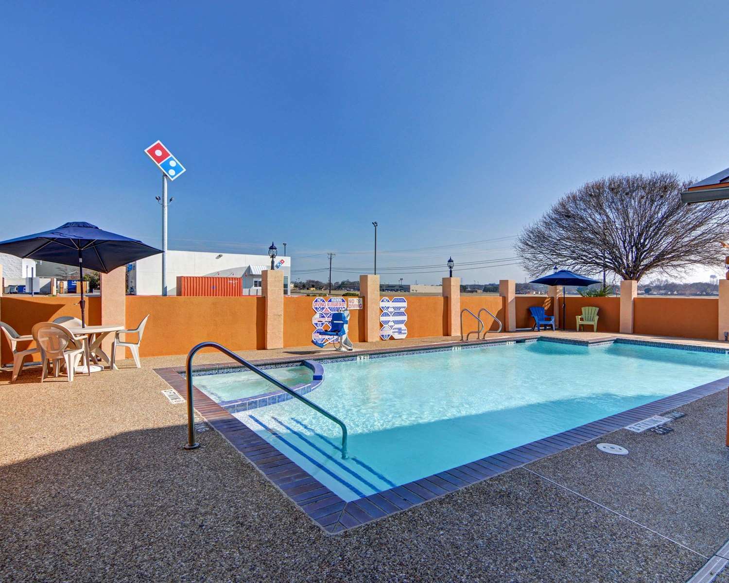 Quality Inn Forest Hill - Fort Worth South 9/11