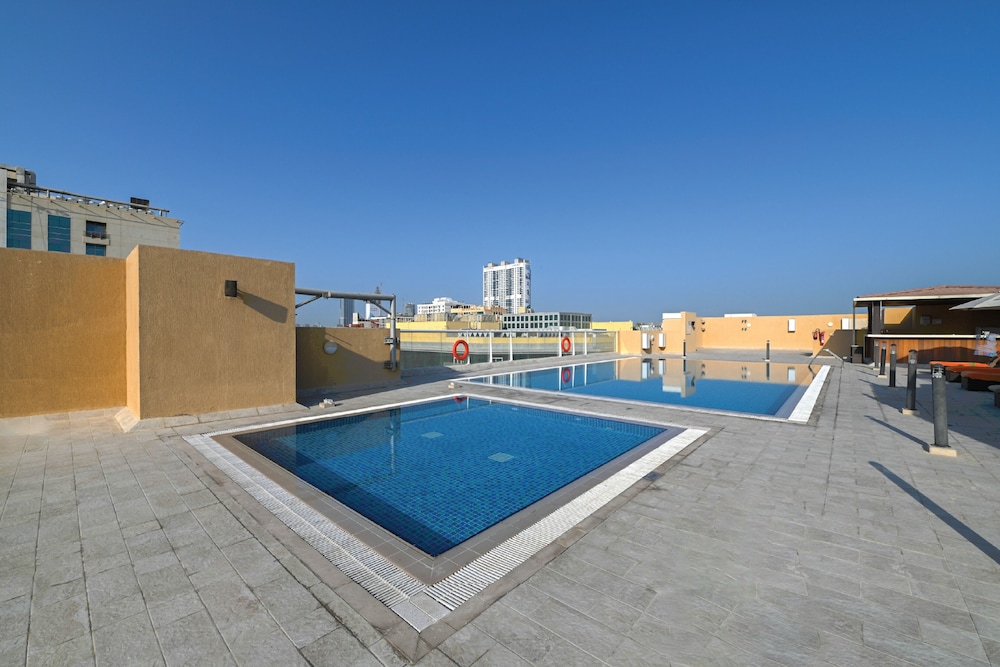Asma Hotel 43/49