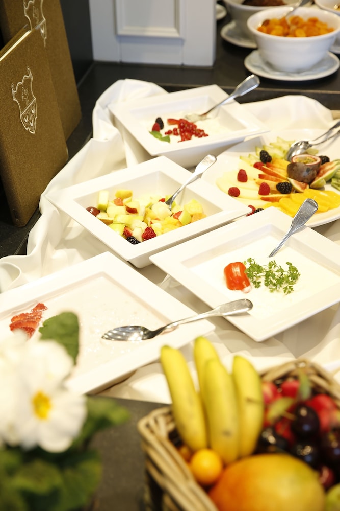 Parkhotel Wittekindshof 32/64