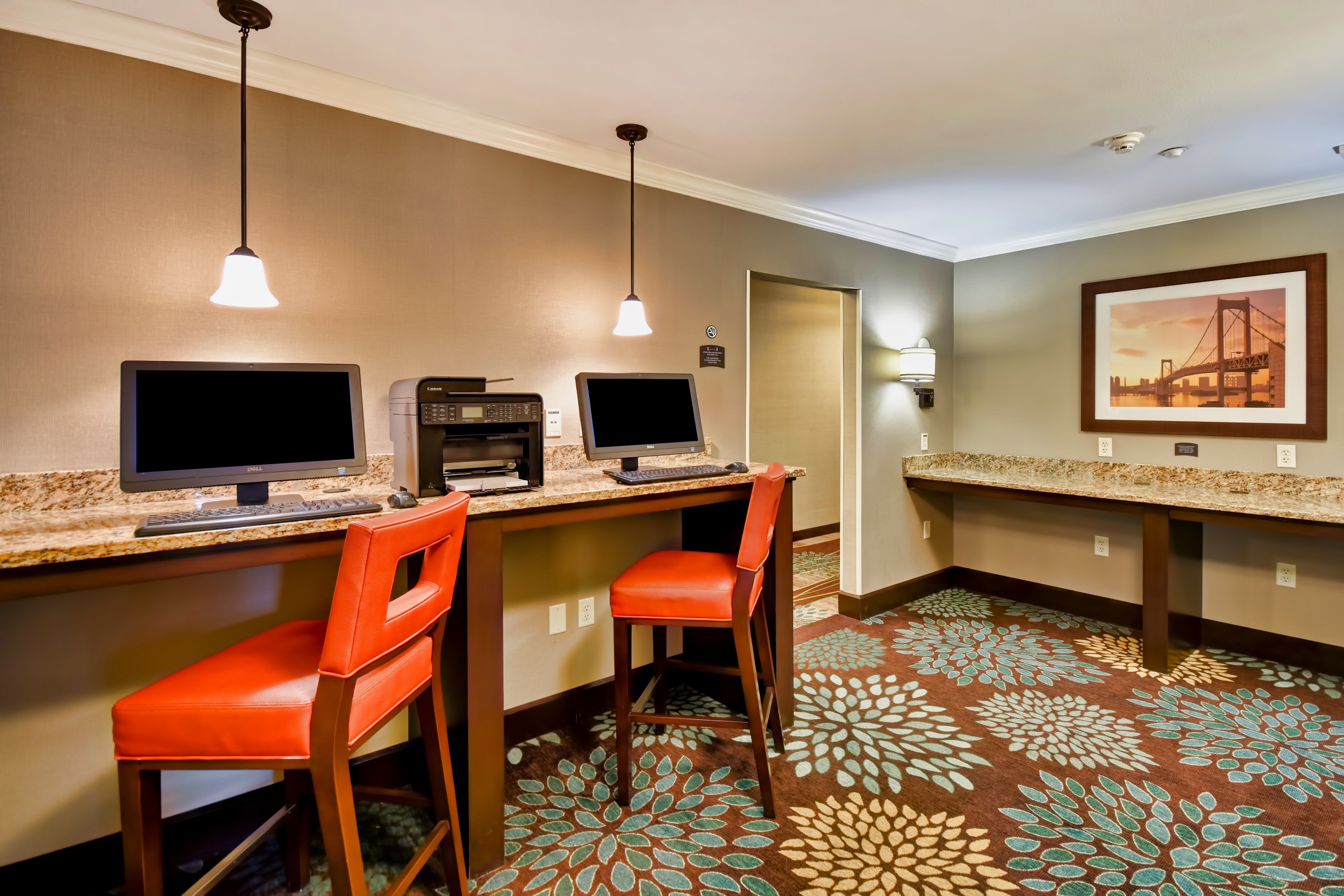 Staybridge Suites Middleton/Madison-West 45/49