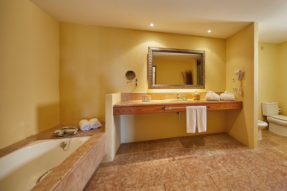 Pula Suites Boutique Resort 95/97
