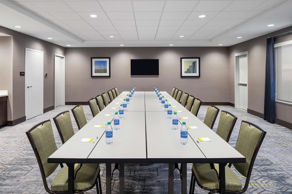 Hampton Inn Sikeston 32/43