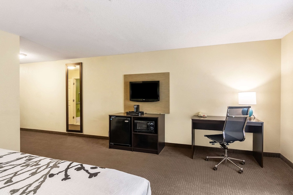Comfort Inn Emporia 32/34
