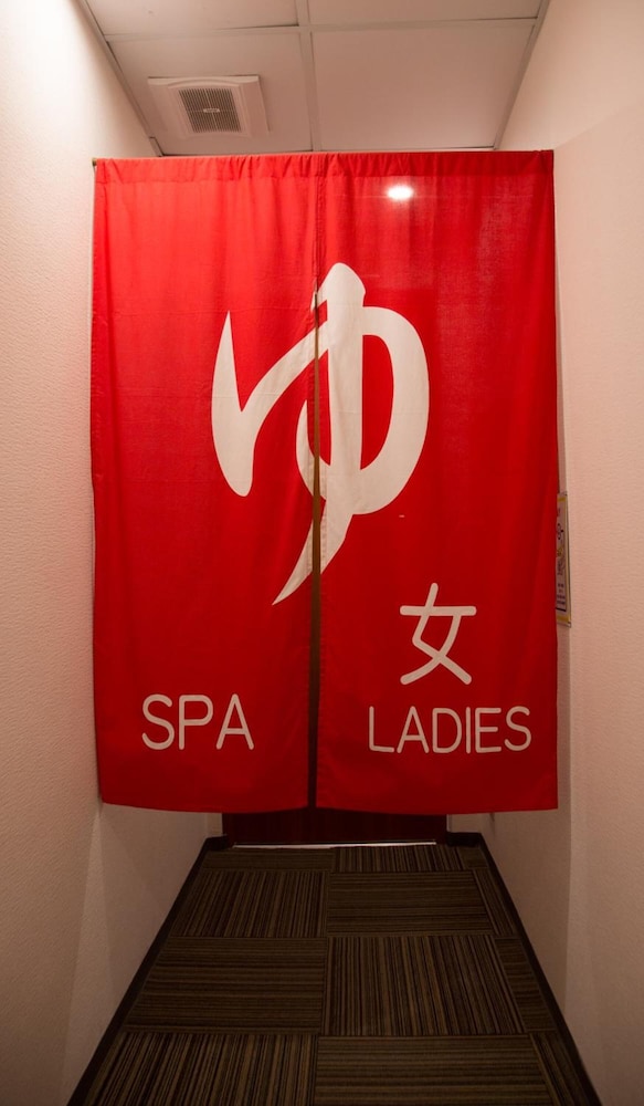 Sakura Hotel 3 25/56