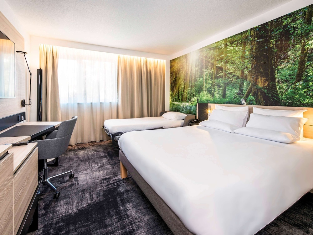 NOVOTEL RENNES ALMA 15/74