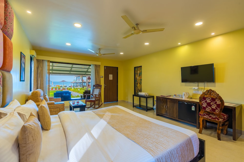 VILLA, BEACH VIEW