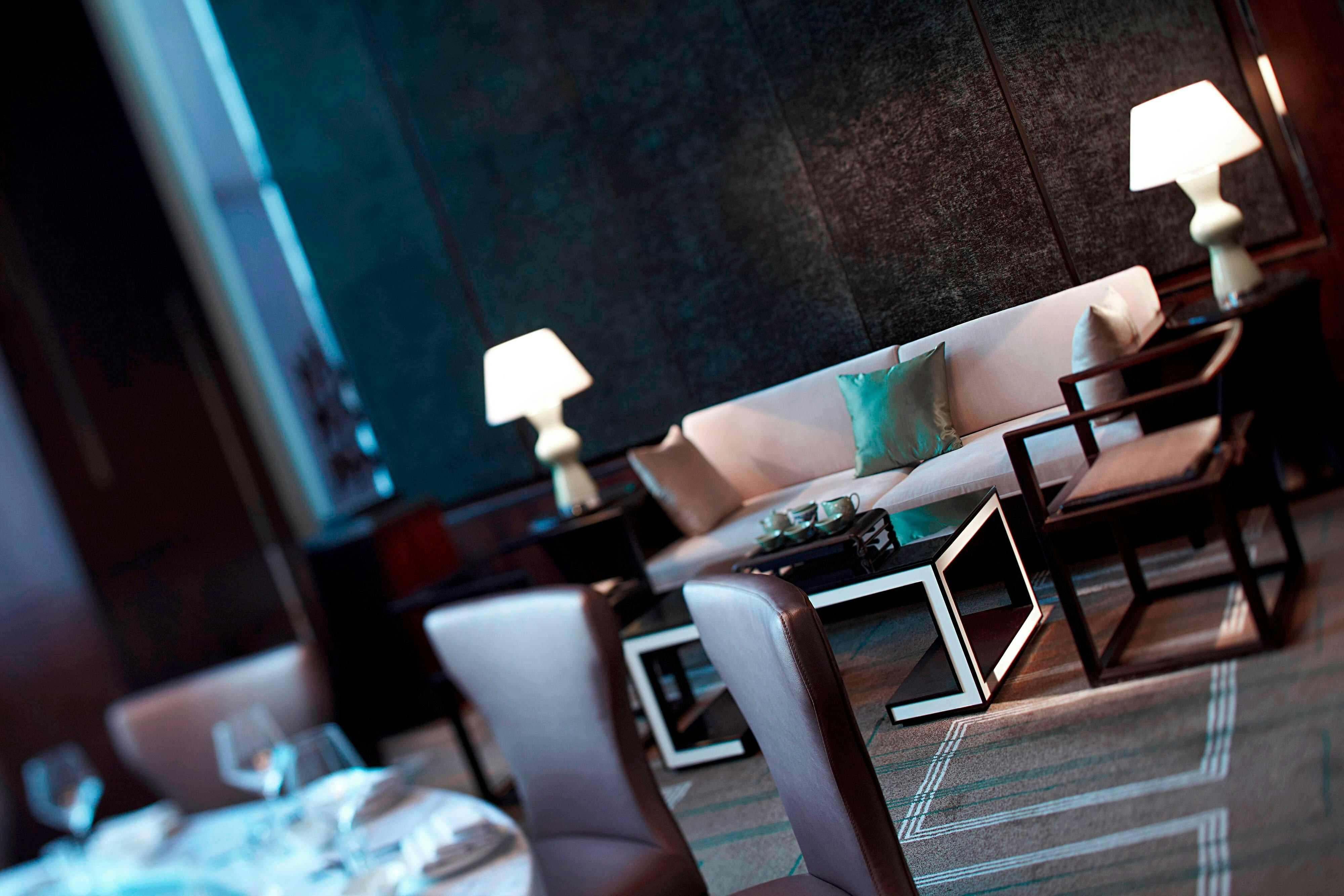 Renaissance Tianjin Lakeview Hotel 23/28