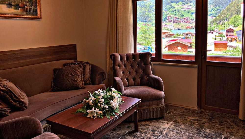 Sezgin Hotel 28/48